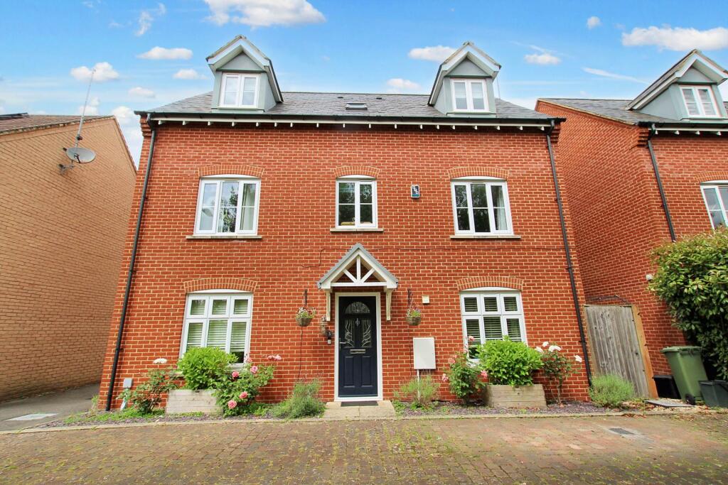 Main image of property: Malford Crescent, Aylesbury