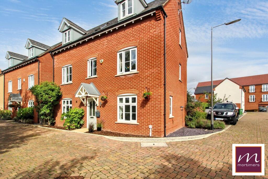 Main image of property: Malford Crescent, Aylesbury