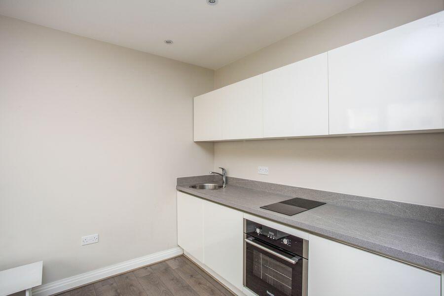 Apartment to rent on Albany House, West Drayton