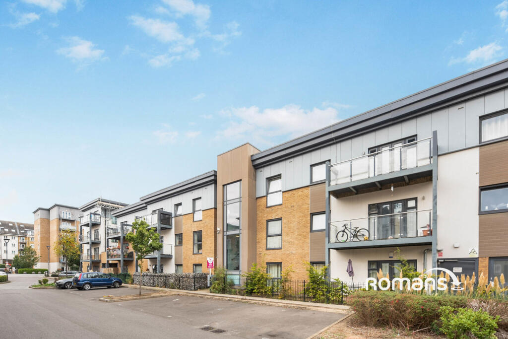 Main image of property: Clovelly Court, 6 Wintergreen Boulevard, West Drayton, UB7