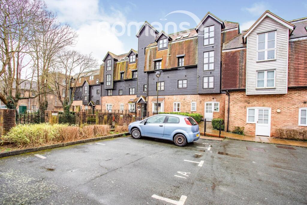 Main image of property: Waterford House, Thorney Mill Road, West Drayton, UB7