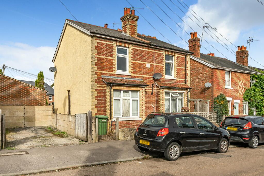 Main image of property: Erskine Park Road, Tunbridge Wells, TN4