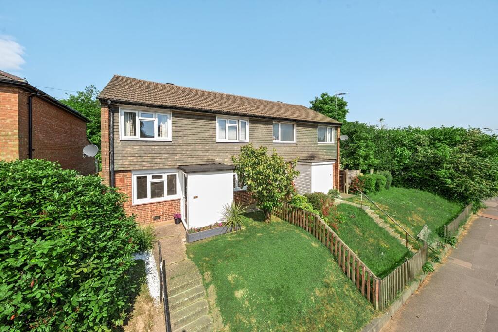 Main image of property: Birken Road, Tunbridge Wells, TN2