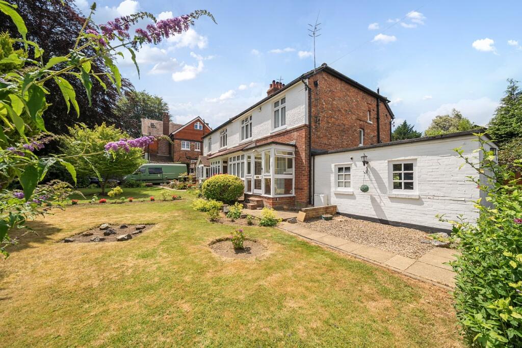 Main image of property: Lower Green Road, Tunbridge Wells, TN4
