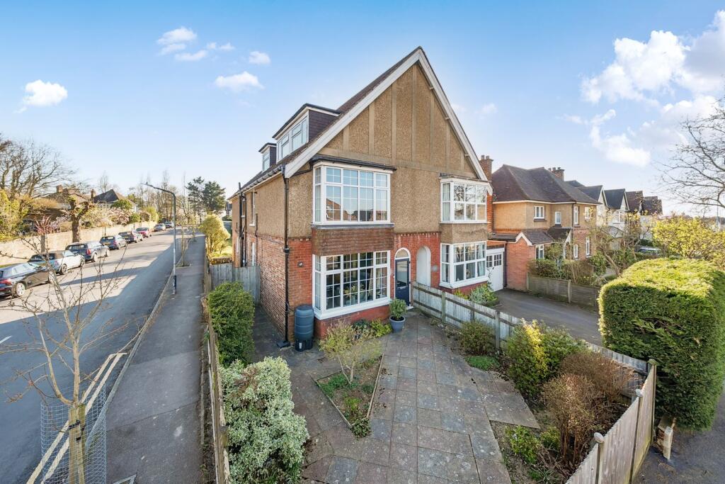 Main image of property: Yew Tree Road, Tunbridge Wells, TN4