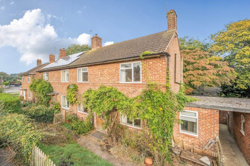 Main image of property: Crundwell Road, Tunbridge Wells, TN4