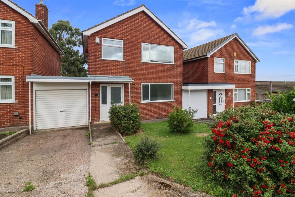 Main image of property: Chapel Street, Brimington