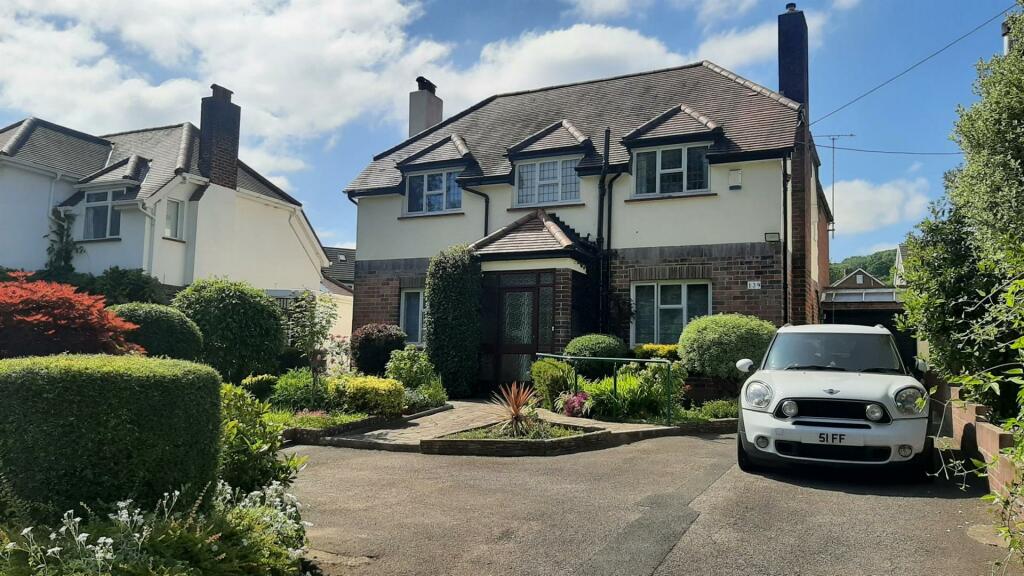 4 bedroom detached house for sale in Pantmawr Road, Rhiwbina, Cardiff, CF14