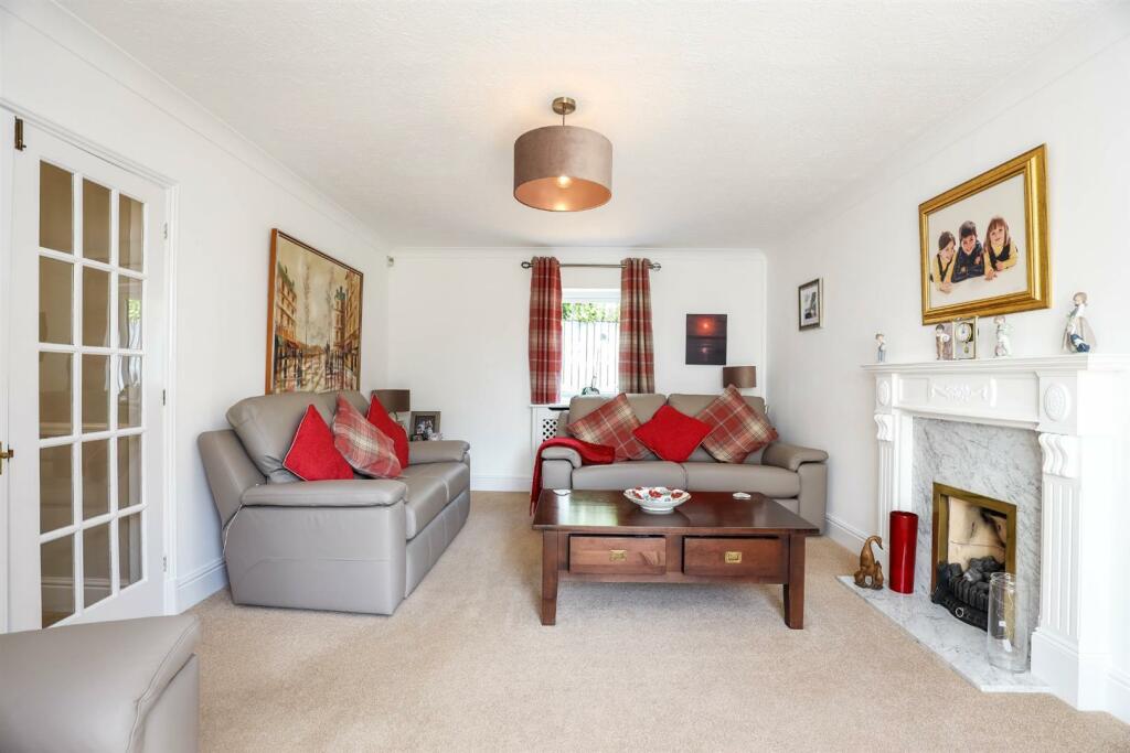 Additional property image - Ceiriog Drive, Pantmawr, Cardiff