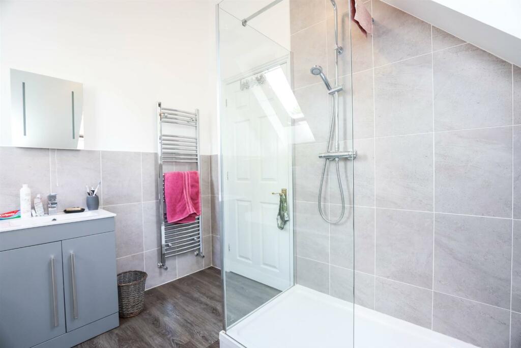 Additional property image - Ceiriog Drive, Pantmawr, Cardiff
