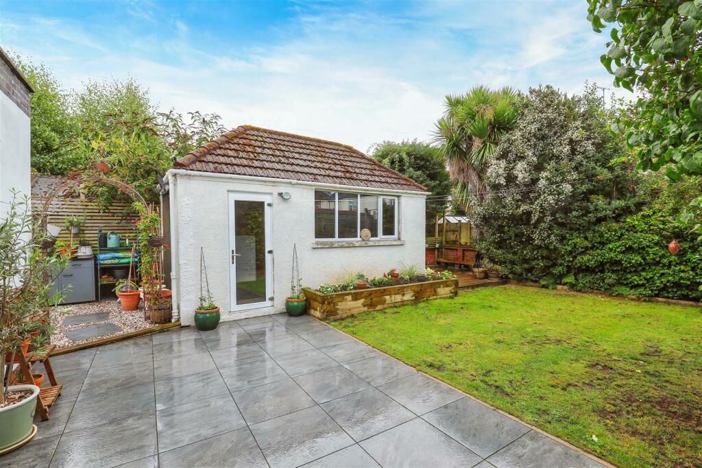 Additional property image - St. Benedict Crescent, Heath, Cardiff