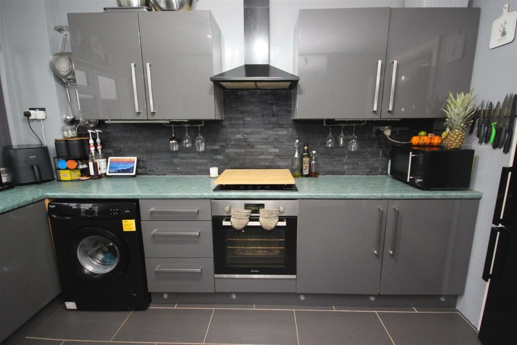 Additional property image - Bishops Close, Whitchurch