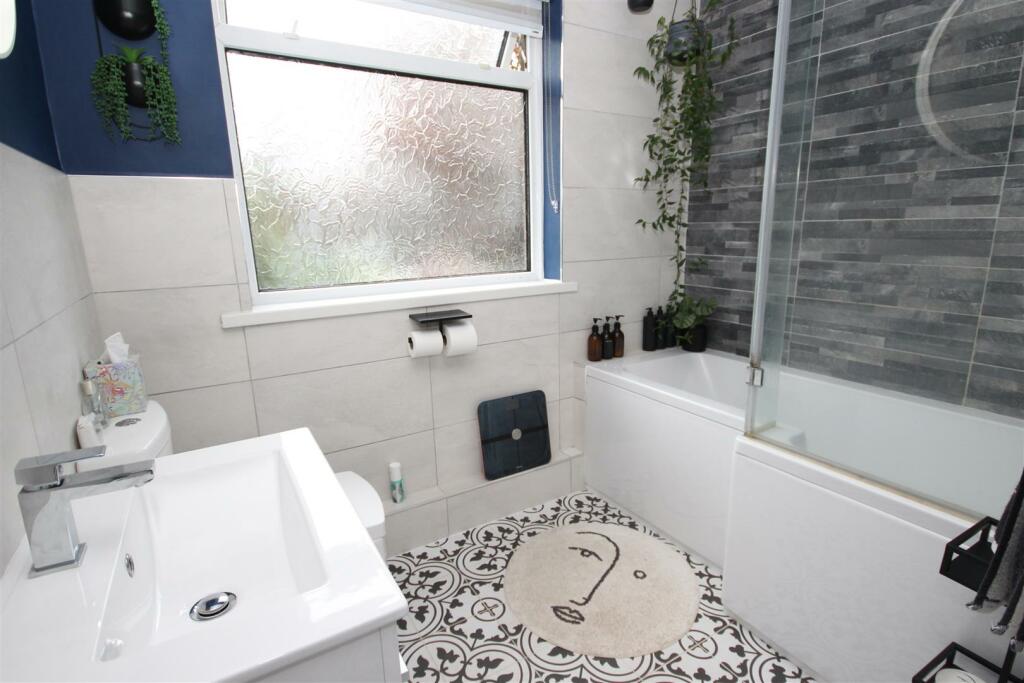 Additional property image - Bishops Close, Whitchurch