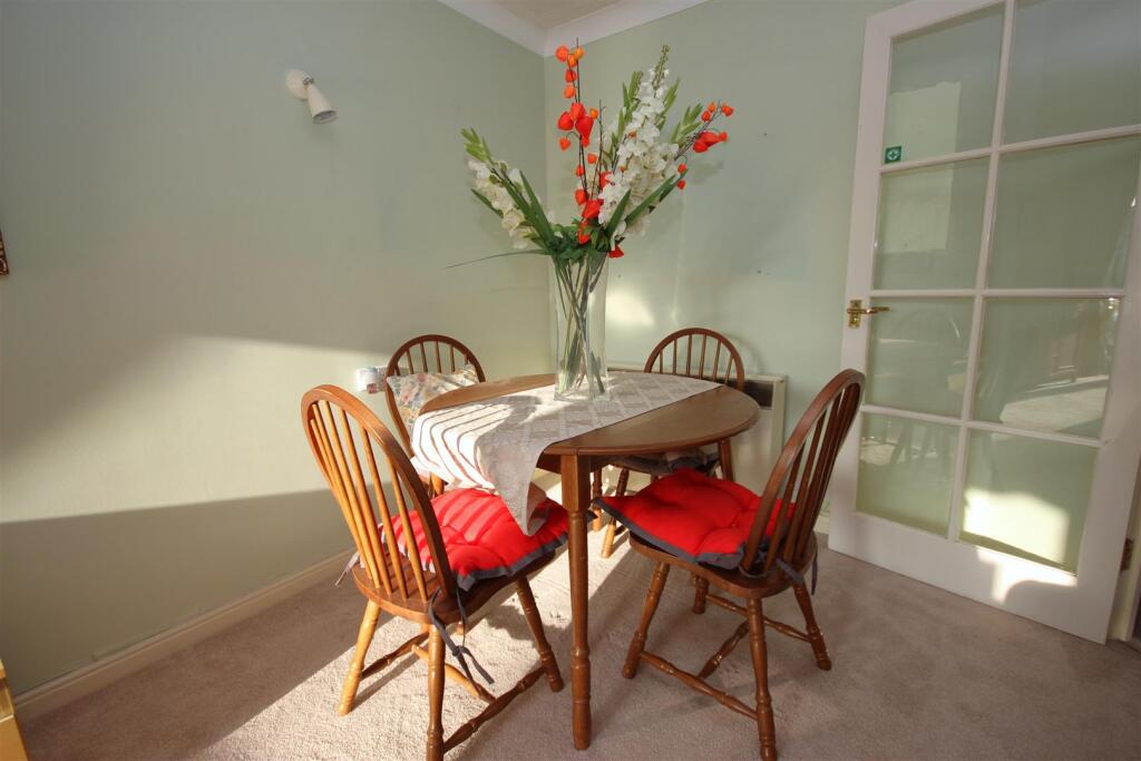 Additional property image - Velindre Road, Whitchurch, CARDIFF