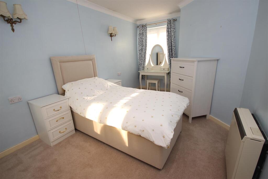 Additional property image - Velindre Road, Whitchurch, CARDIFF