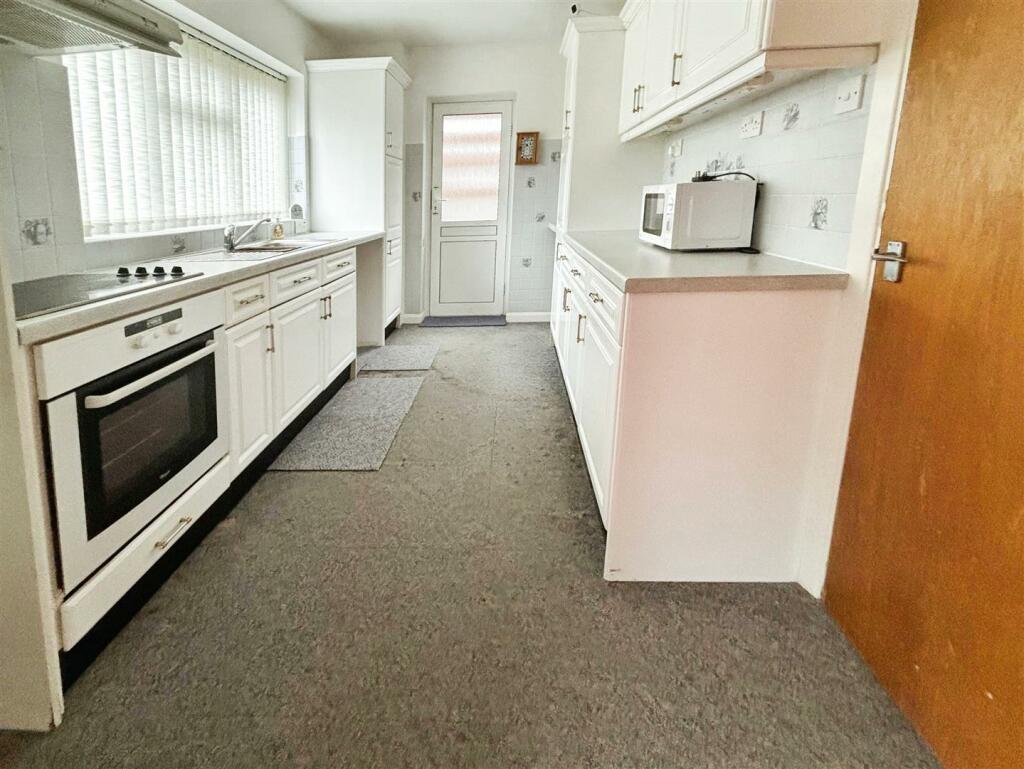 Additional property image - Cockermouth Close, Leamington Spa