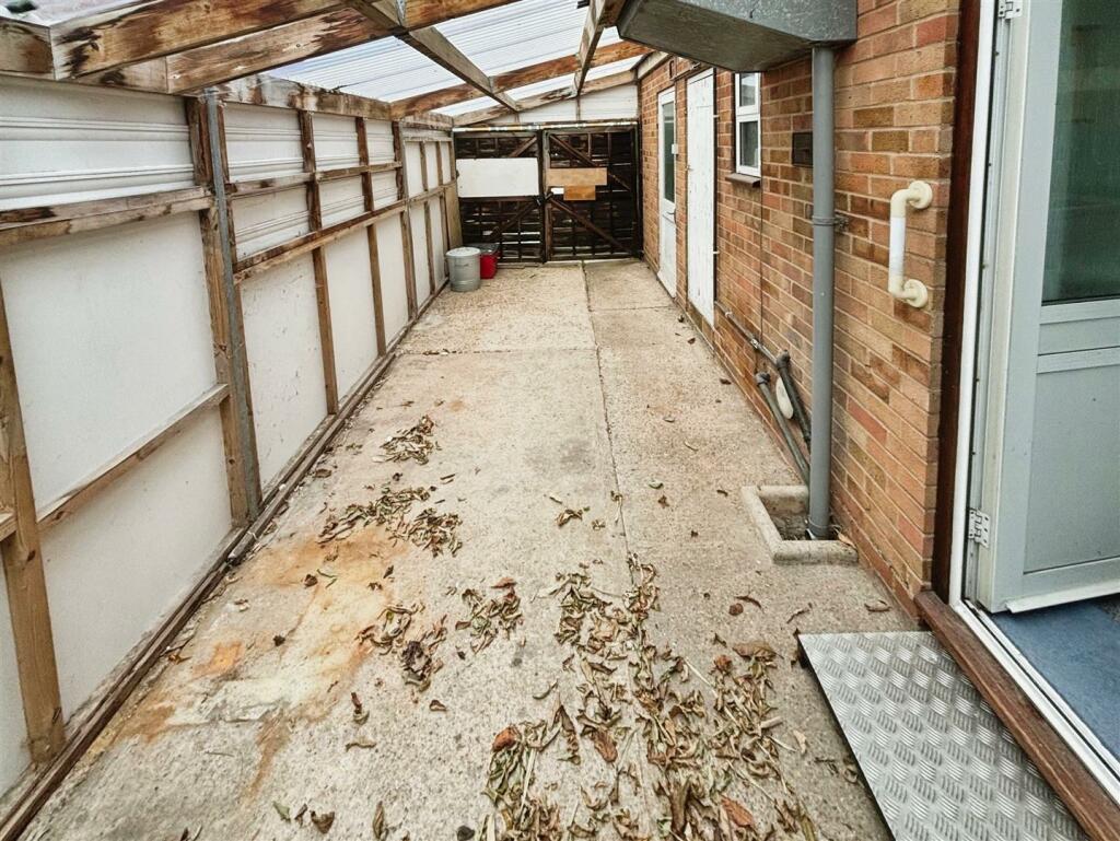 Additional property image - Cockermouth Close, Leamington Spa