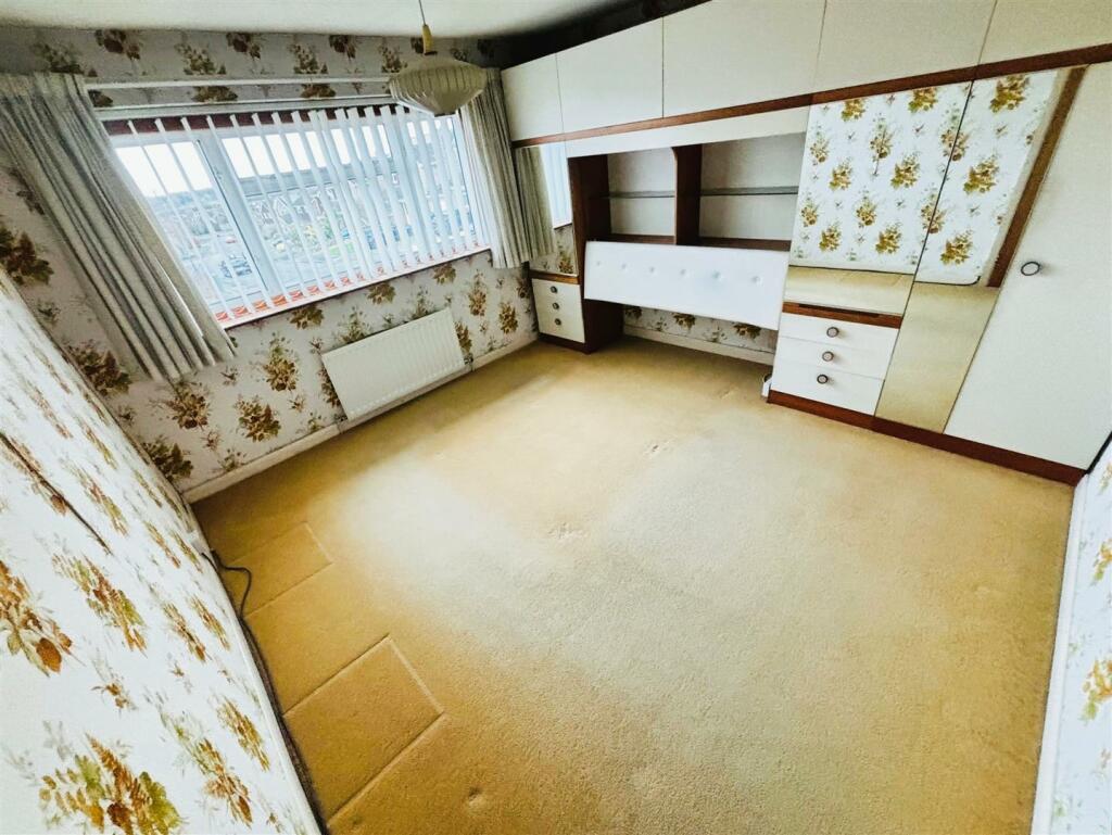 Additional property image - Cockermouth Close, Leamington Spa