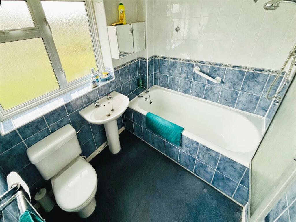 Additional property image - Cockermouth Close, Leamington Spa