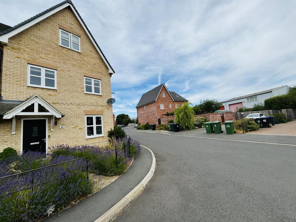 Main image of property: Kingfisher Drive, Southam