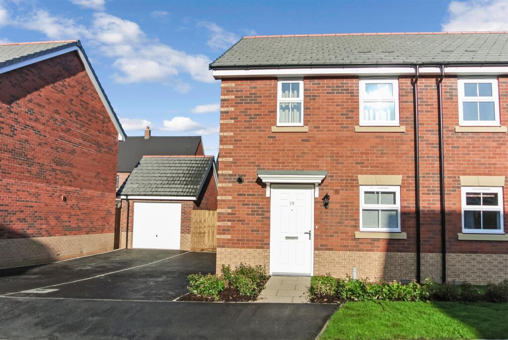 Main image of property: Yew Tree Way, Barford