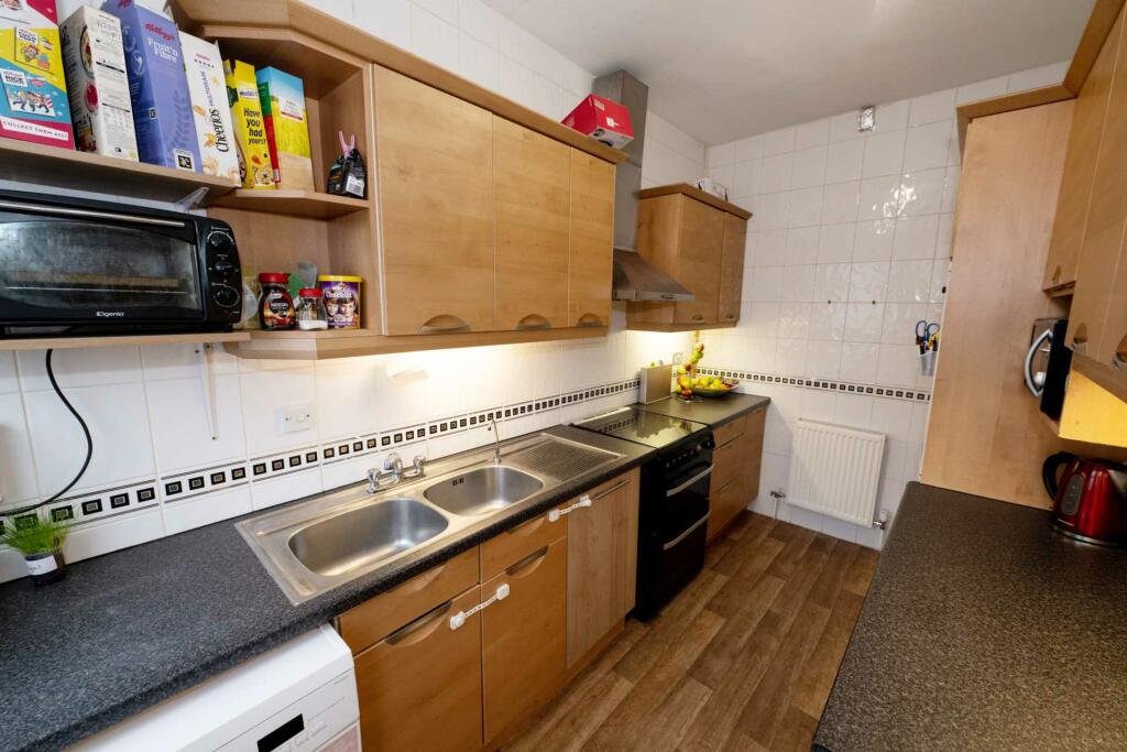 3 bedroom semidetached house for sale in Salisbury Drive, Prestwich, M25