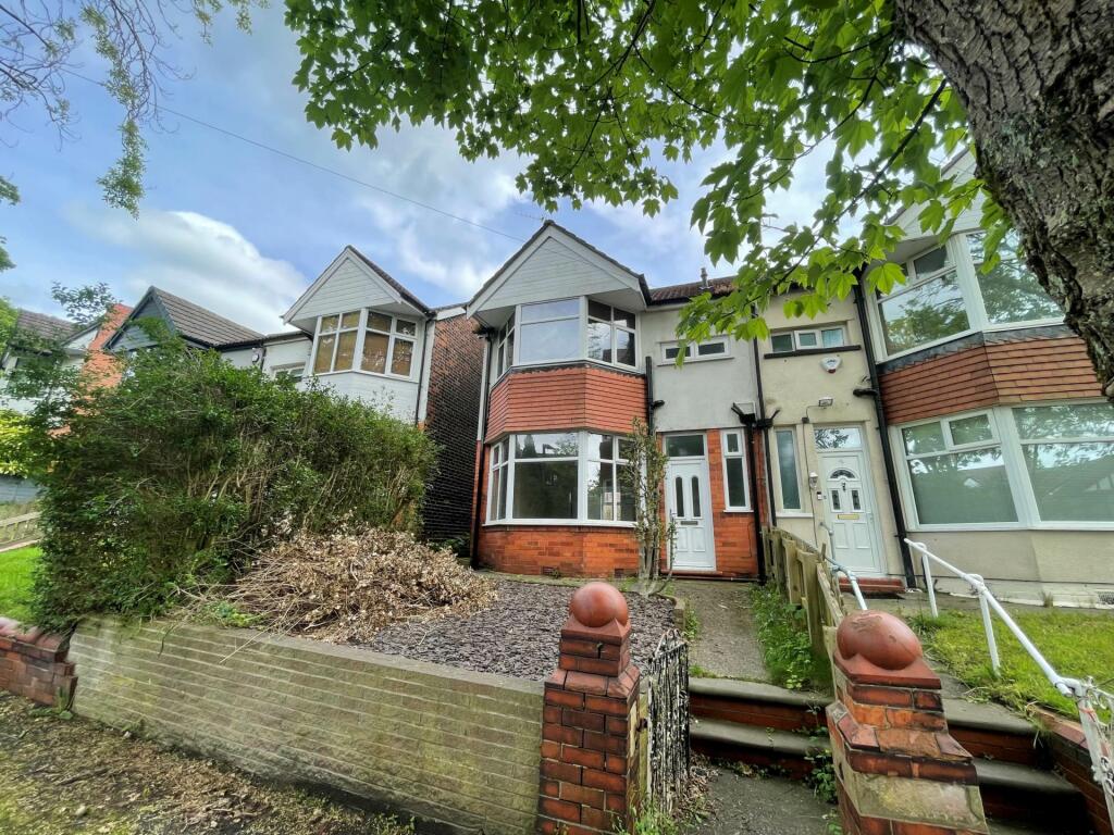 3 bedroom semidetached house for sale in Salisbury Drive, Prestwich, M25