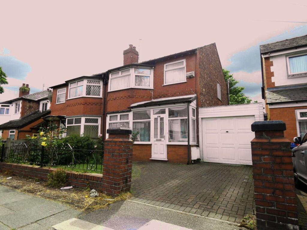 3 bedroom semidetached house for sale in Road, Prestwich, M25