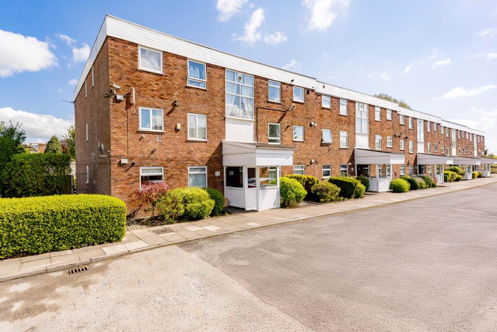 Main image of property: Links View Court, Whitefield