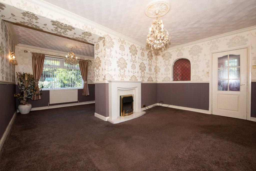 3 bedroom semidetached house for sale in Bank House Road, Higher