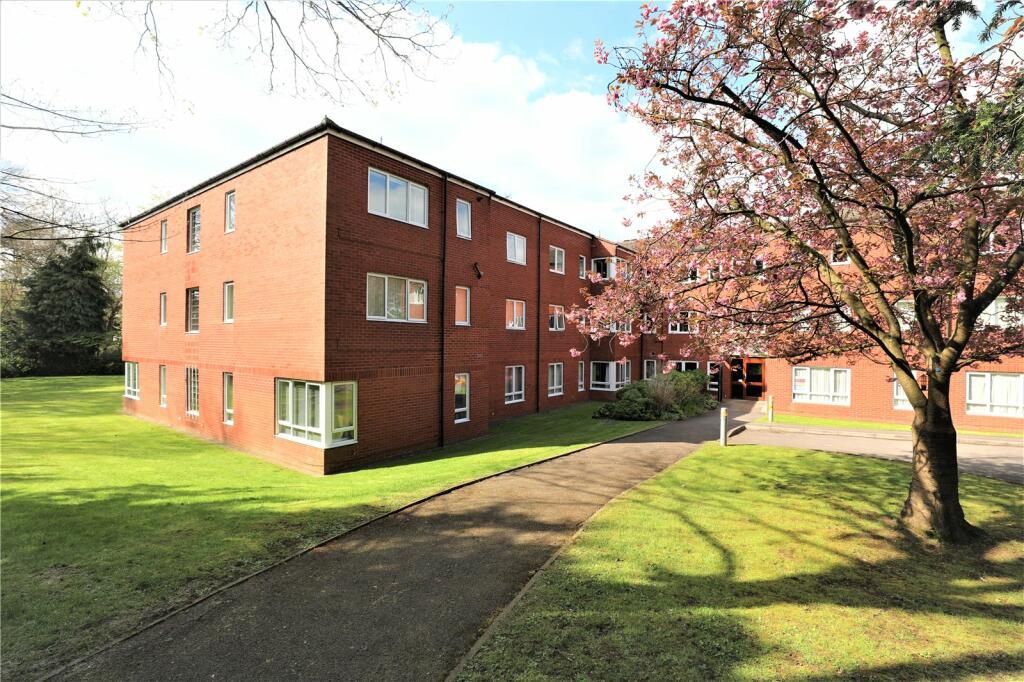 2 bedroom apartment for sale in Guardian Court, Moorend Road, Charlton Kings, Cheltenham, GL53