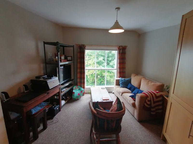 4 bedroom end of terrace house for sale in Belle Vue Road, Shrewsbury