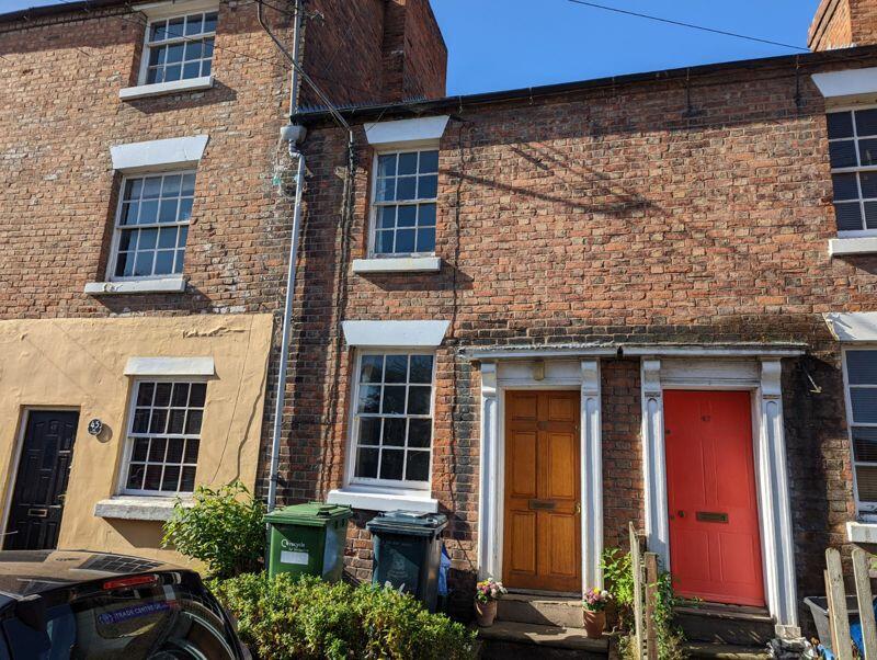 2 bedroom terraced house for sale in Severn Street, Castlefields