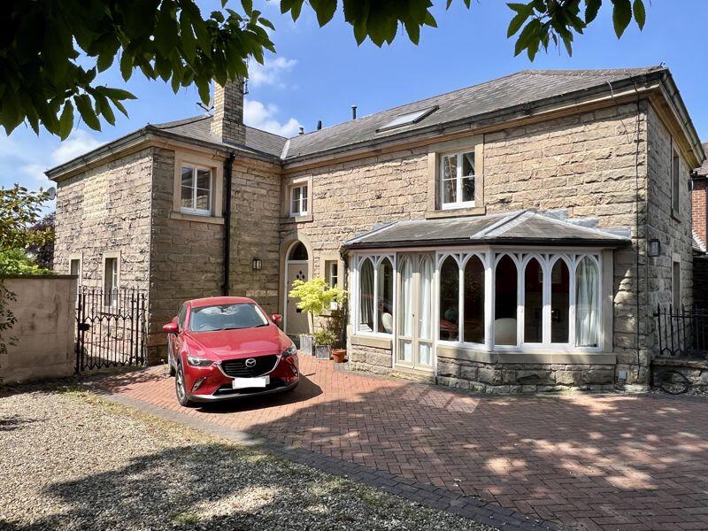Main image of property: Wenlock Road, Shrewsbury, Shropshire, SY2 6JW