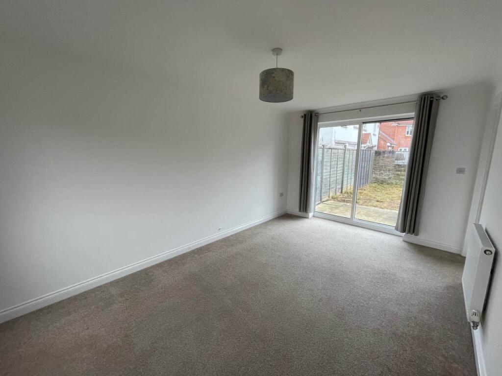 Additional property image - Montacute Circus, Weston Village, Weston-super-Mare