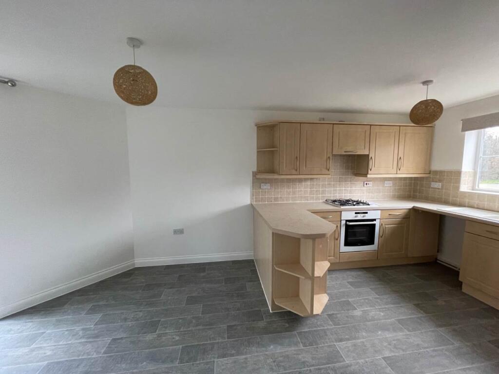 Additional property image - Montacute Circus, Weston Village, Weston-super-Mare