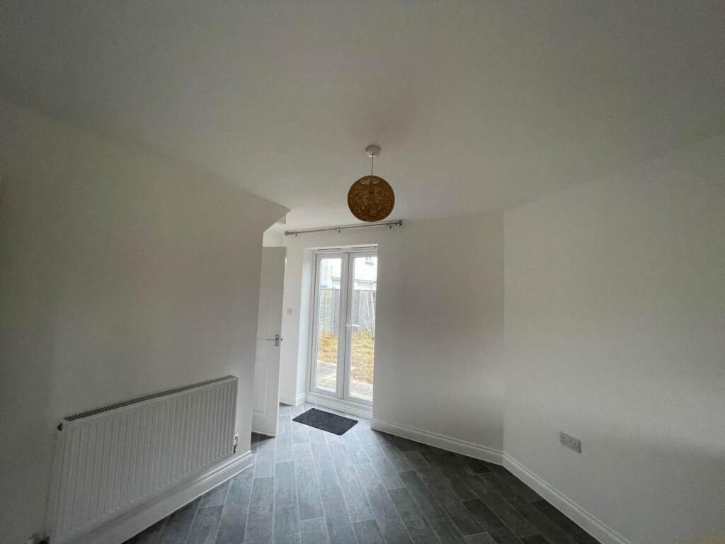 Additional property image - Montacute Circus, Weston Village, Weston-super-Mare