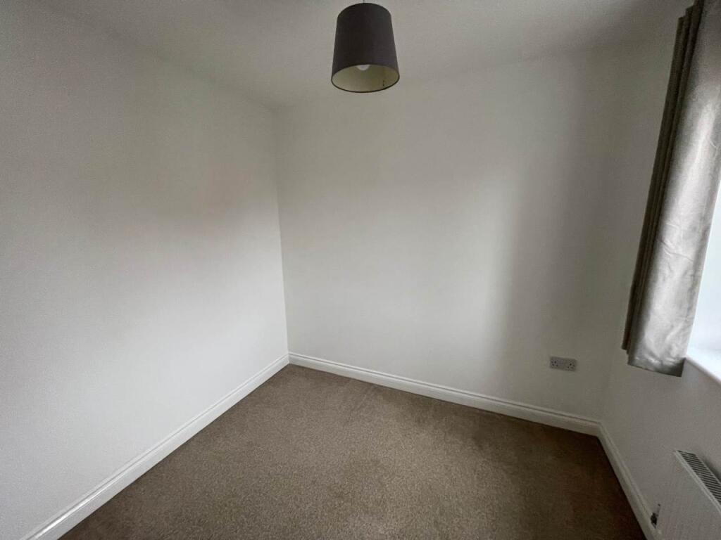 Additional property image - Montacute Circus, Weston Village, Weston-super-Mare