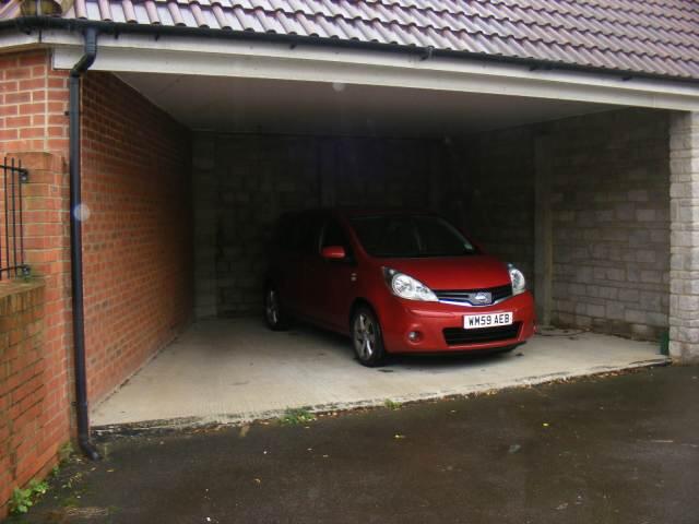 Additional property image - Montacute Circus, Weston Village, Weston-super-Mare