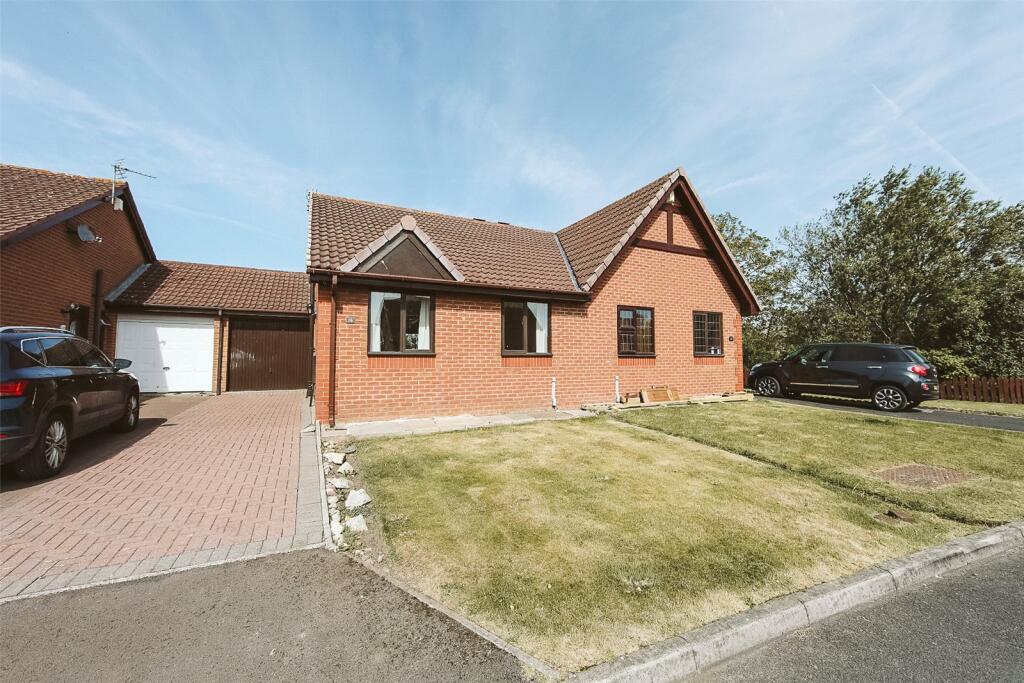 Main image of property: Moor Close, Ainsdale, Southport, Merseyside, PR8