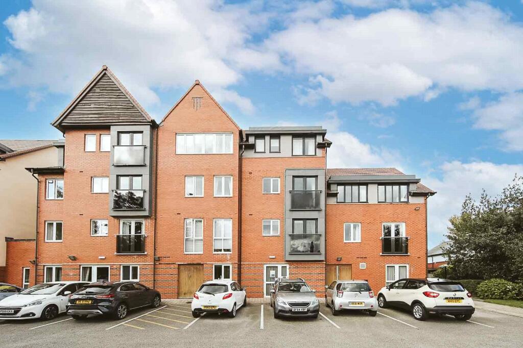 Main image of property: Cambridge Road, Southport, Merseyside, PR9