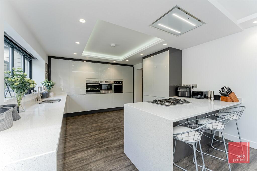 3 bedroom detached house for sale in High Street, Skelmersdale