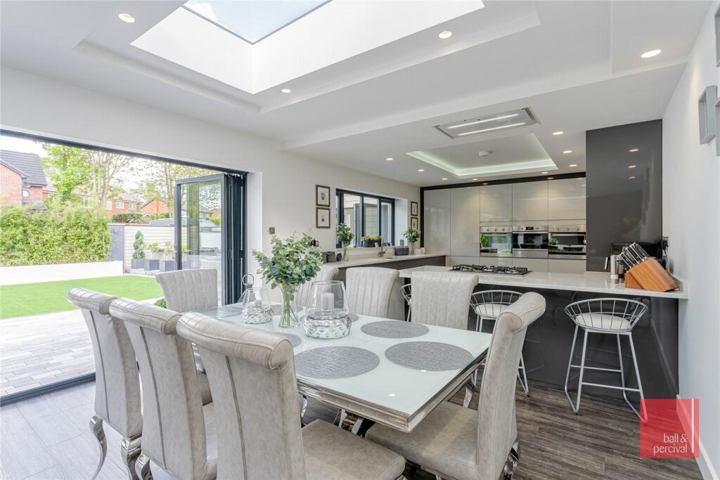 3 bedroom detached house for sale in High Street, Skelmersdale