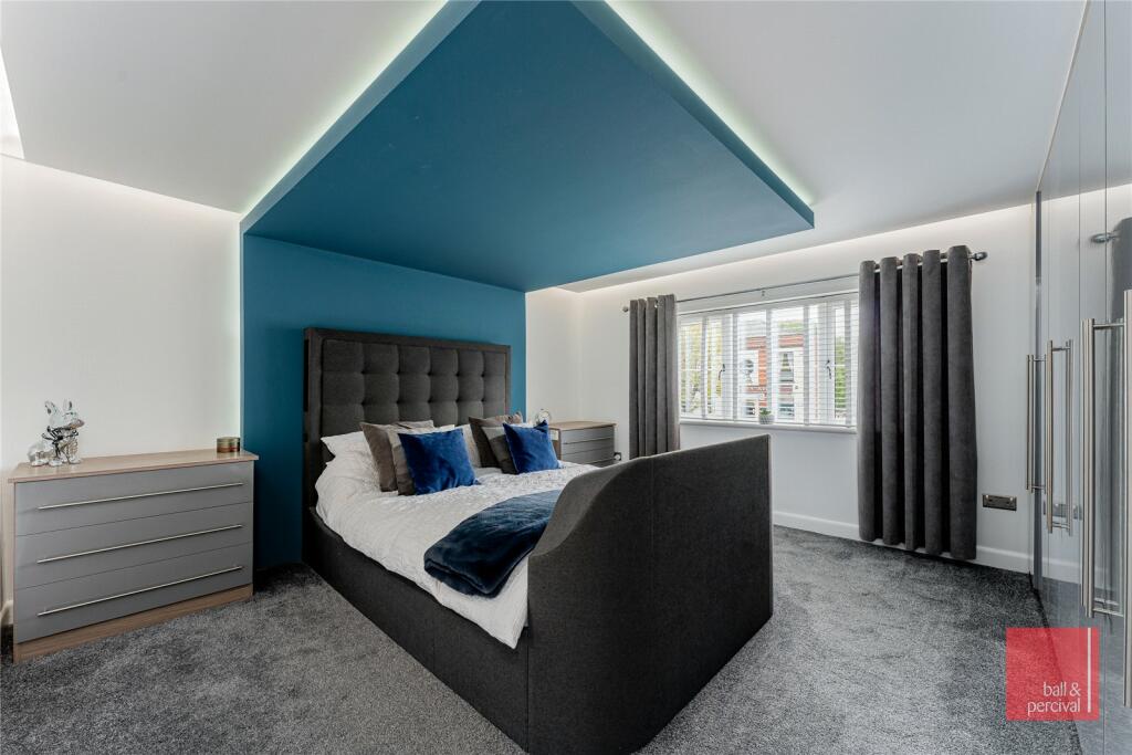 3 bedroom detached house for sale in High Street, Skelmersdale