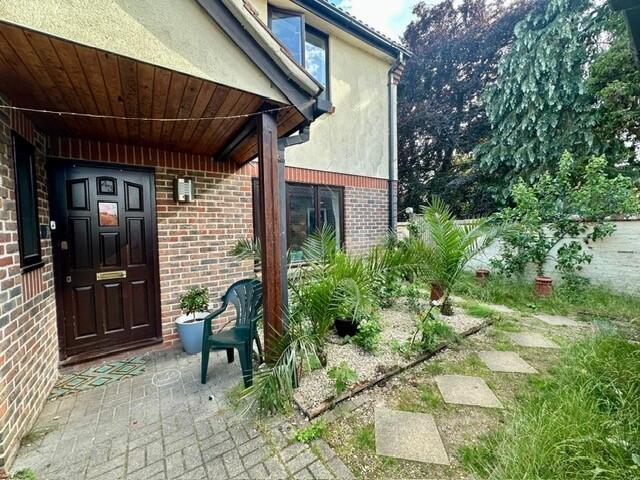 Main image of property: Mayfair Gardens, Southampton