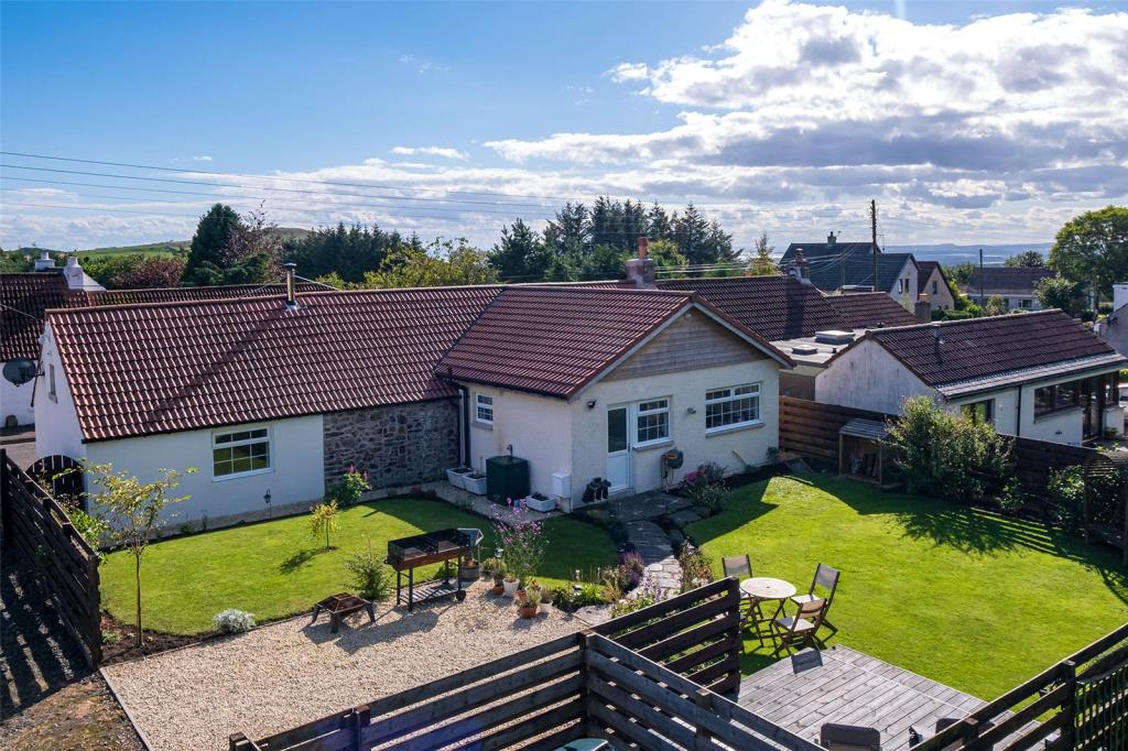 2 bedroom semidetached house for sale in Law View, New Gilston, Leven