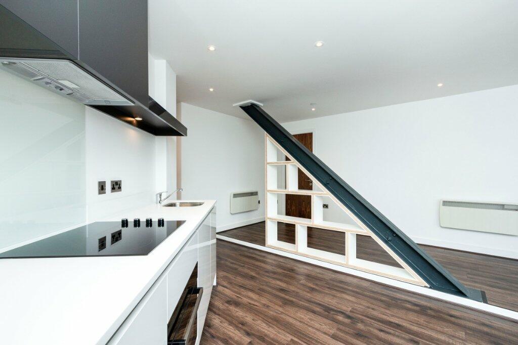 Studio flat for sale in Churchill Way, Basingstoke, Hampshire, RG21