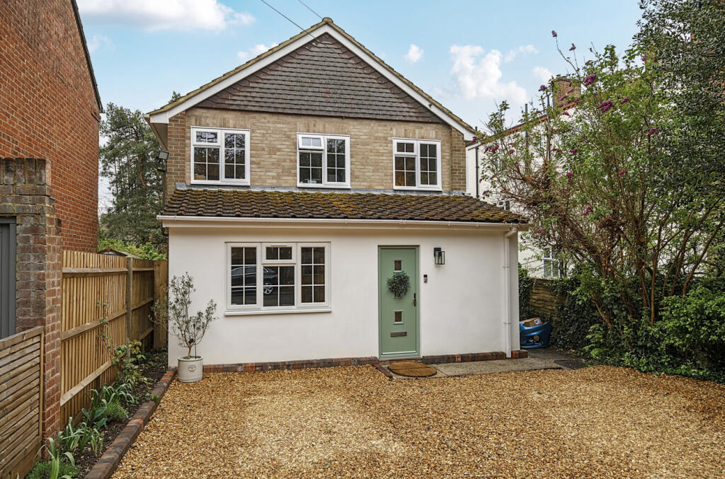 Main image of property: Richmond Road, Basingstoke, Hampshire