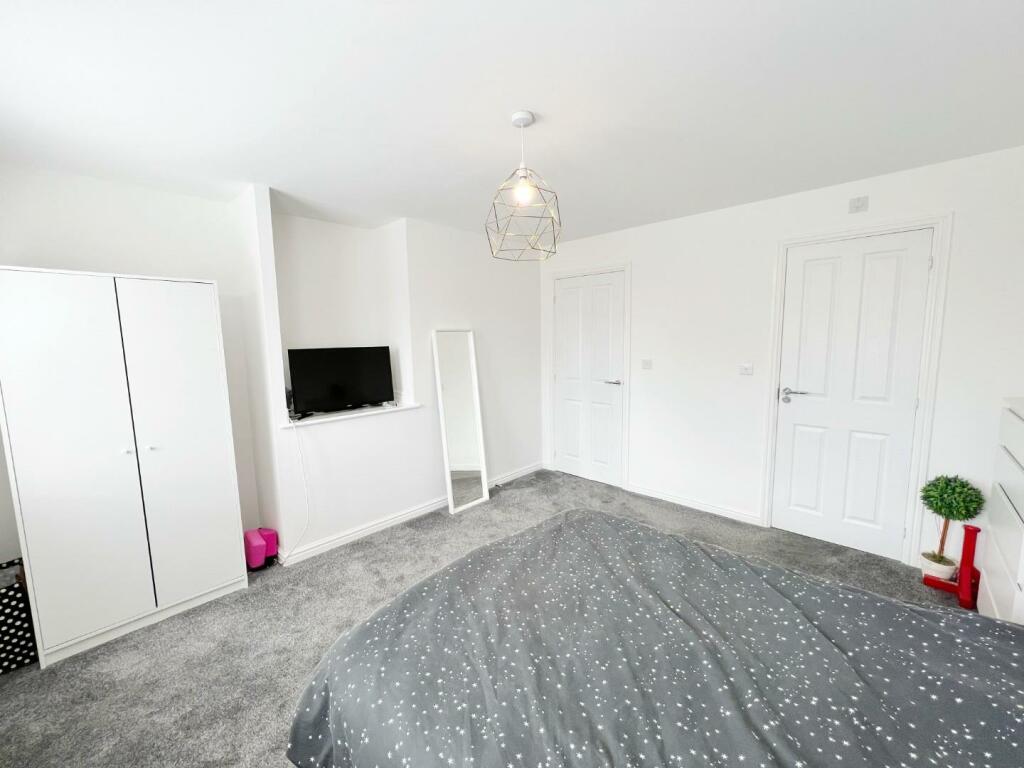 4 bedroom detached house for sale in Lorimer Close, Sedgefield, StocktonOnTees, TS21