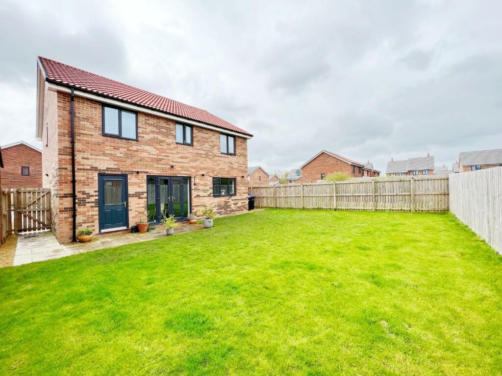 4 bedroom detached house for sale in Lorimer Close, Sedgefield, StocktonOnTees, TS21